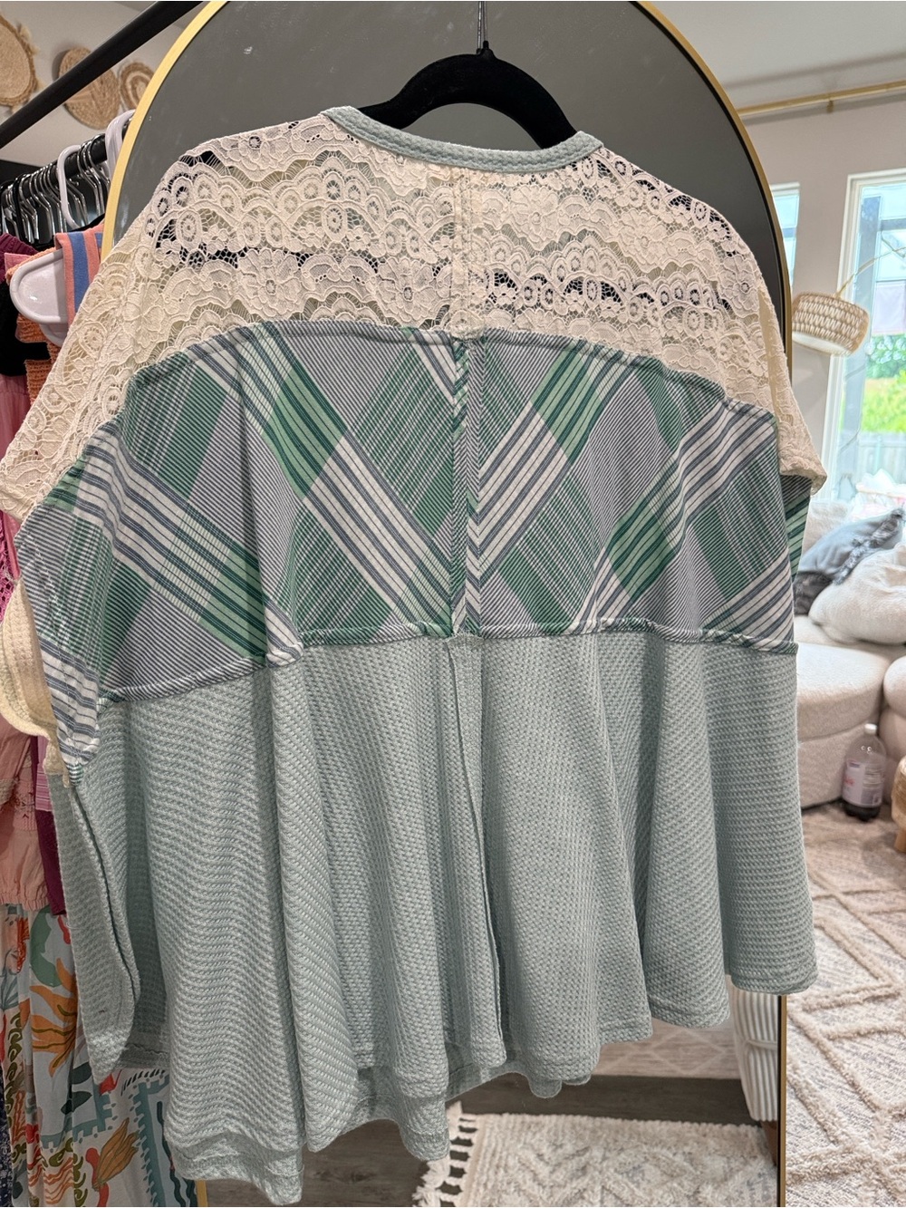 easel Light Blue and White Lace Top - Picture 4 of 4
